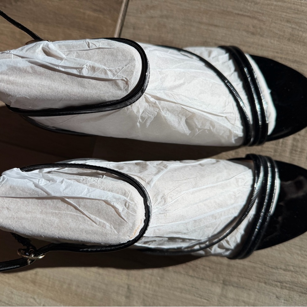 Elegant Black Women's Shoes